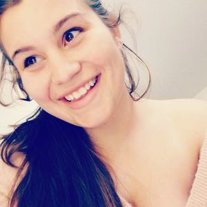 Meet your Posher, Lauren